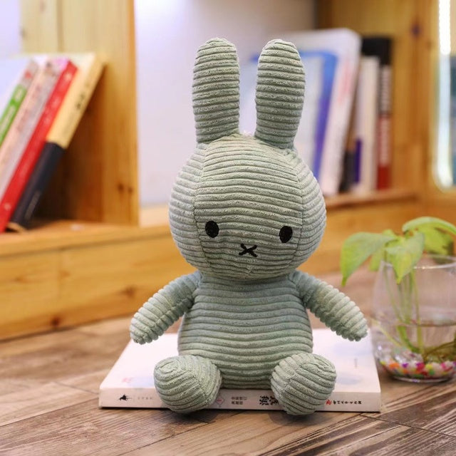 Плюшени играчки за декорация на детска стая