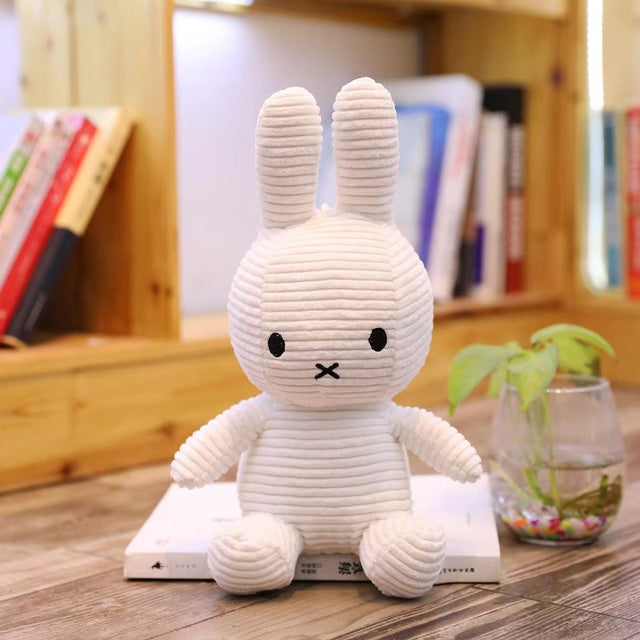 Плюшени играчки за декорация на детска стая