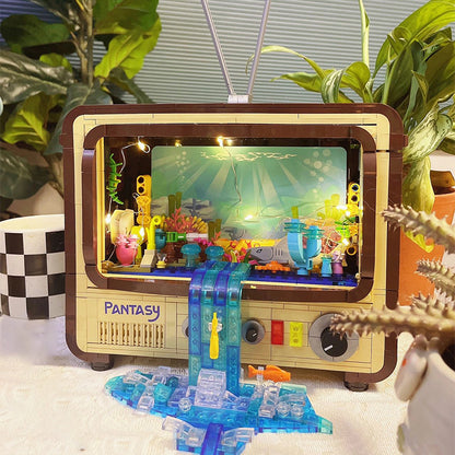 Vintage TV Constructor Kit for Creative Kids